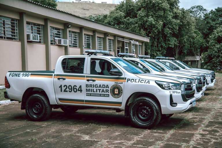 Brigada Militar de São Lourenço do Sul apreende adolescente por roubo a pedestre