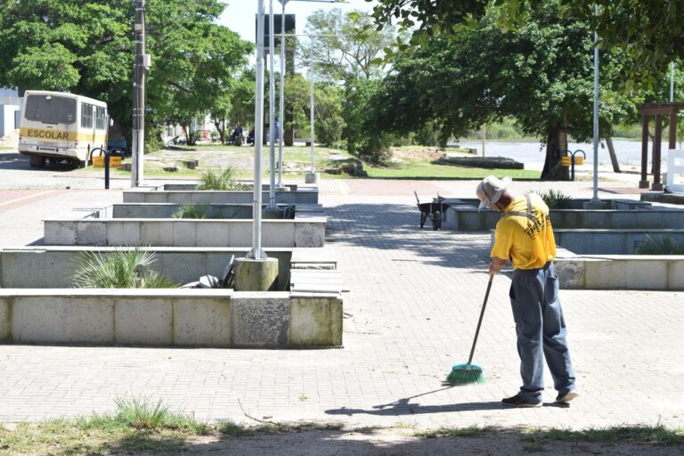 Tapes intensifica os trabalhos de limpeza da cidade