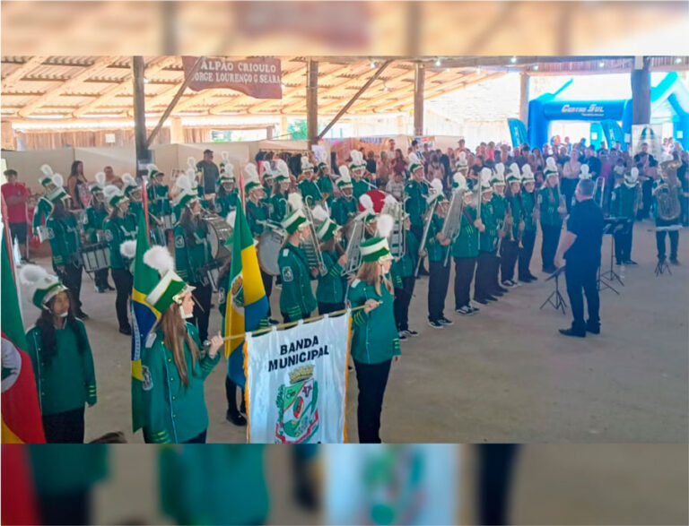 Banda Municipal de Mariana Pimentel apresenta seu repertório em Encontro de Bandas de Barra do Ribeiro