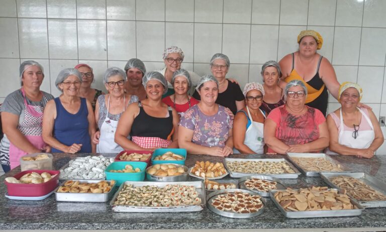 Concluído o 1º Curso de Bolachas e Salgados Caseiros de 2024 em Mariana Pimentel