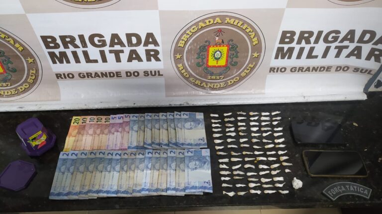 Força tática efetua prisão por tráfico de drogas em Camaquã