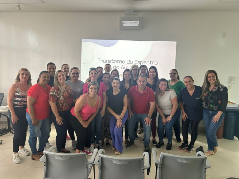 Programa TEAcolhe realiza capacitação com equipes de médicos e enfermeiros da Secretaria Municipal de Saúde de Camaquã