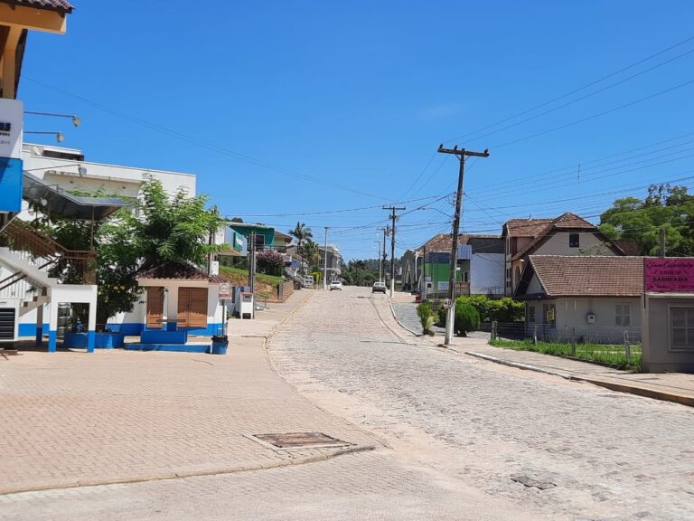 Falta de luz constante gera descontentamento de moradores em Sertão Santana