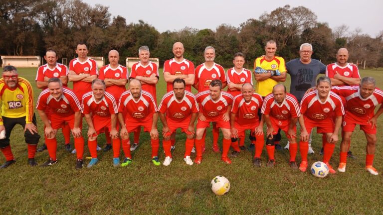 Internacional de Sertão Santana vence de virada no último minuto a equipe Corpo e Movimento