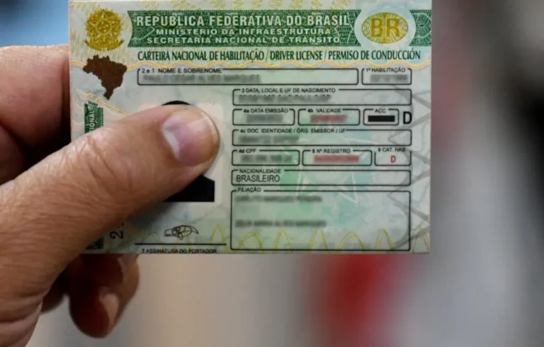 Renovação da Carteira Nacional de Habilitação deve ser feita até 17 de setembro