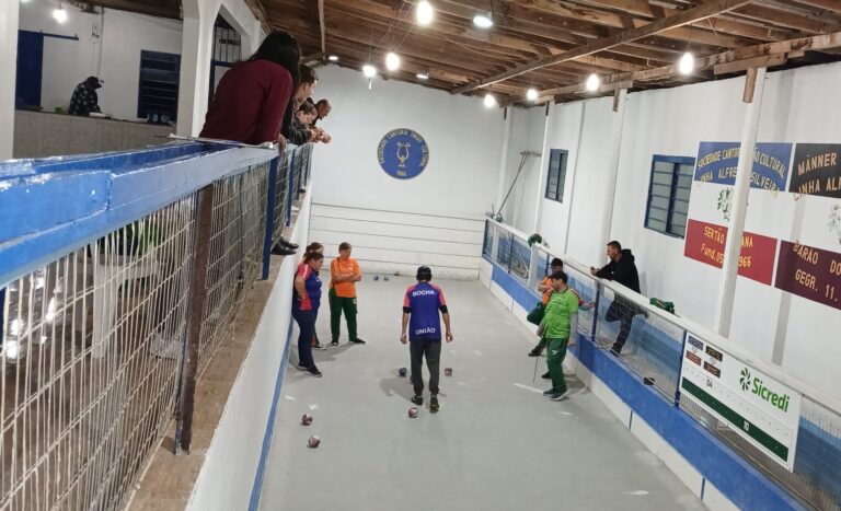 Reta final da VIII Copa Mista de Bocha em Sertão Santana