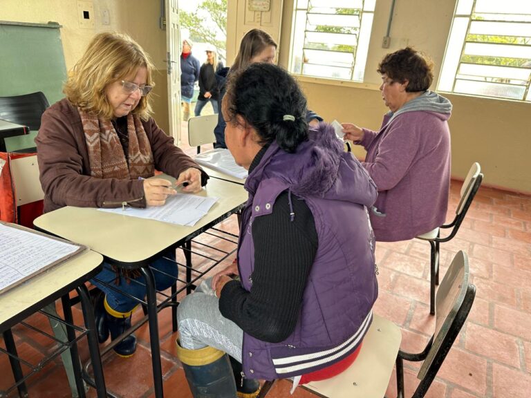 Prefeitura de Camaquã atende famílias que tiveram pedido de Auxílio Reconstrução negado