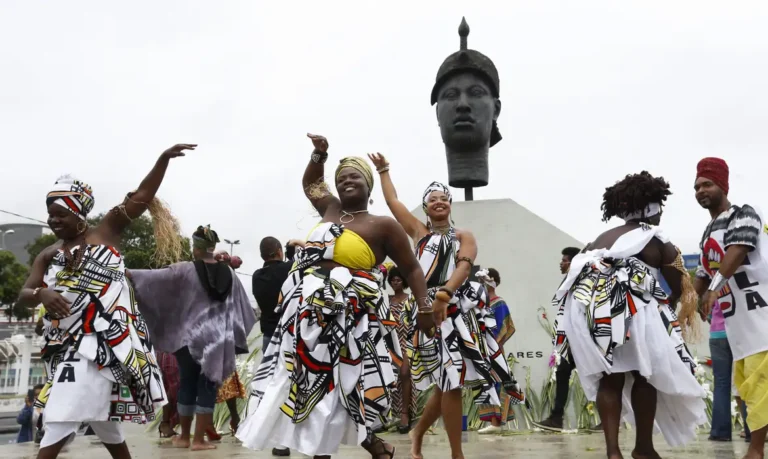 Primeira Celebração do Feriado da Consciência Negra no Brasil